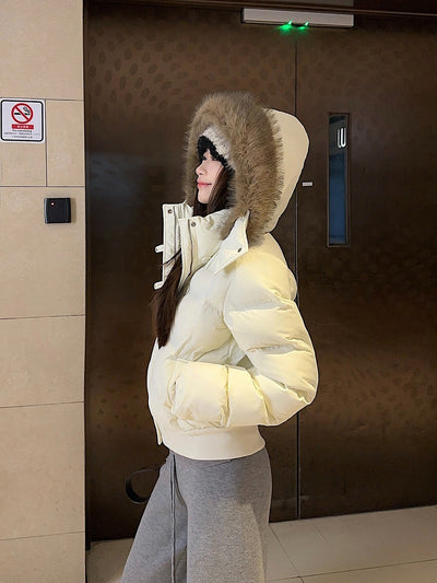 Chaqueta Corta Acolchada con Cuello de Pelaje para Mujer - Image 24