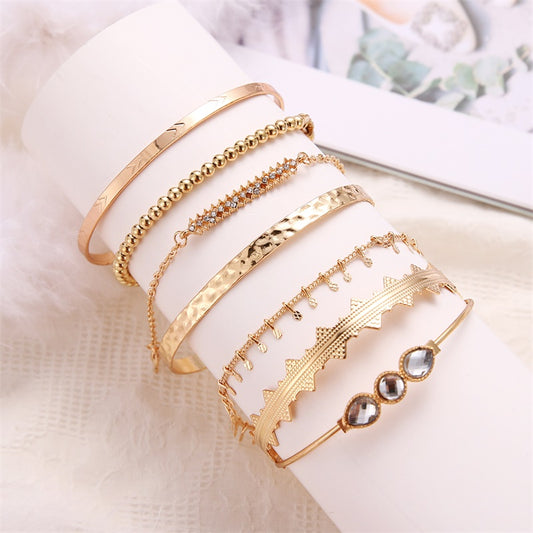 Pulsera Étnica de 7 Piezas con Diamantes