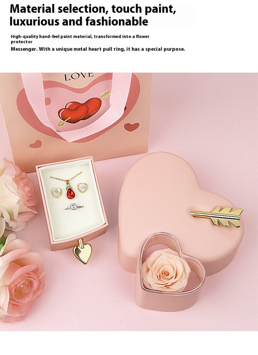 Caja de Joyería Doble Corazón en Plástico - Image 19