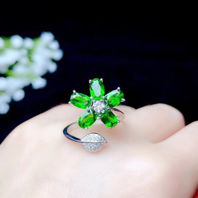 Anillo de Plata con Diopside Natural, Diseño Floral Ajustable para Mujer