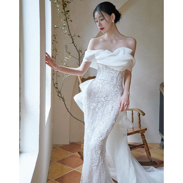Vestido Fishtail Ajustado en Encaje Premium - Image 6