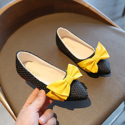 Zapatos de Cuero para Niñas con Moño - Estilo Princesa Punta Fina - Image 3
