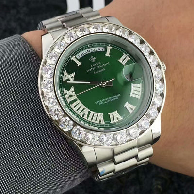 Reloj de Lujo para Hombre con Diamantes y Calendario Semanal - Image 2