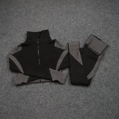 Conjunto Deportivo de 3 Piezas Yoga Fitness con Tela Elástica - Image 8