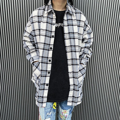 Chaqueta Camisa Suelta con Frente Corto y Aberturas Laterales