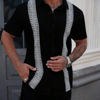 Conjunto de Camisa y Pantalones Cortos con Estampado en Solapa - Image 3