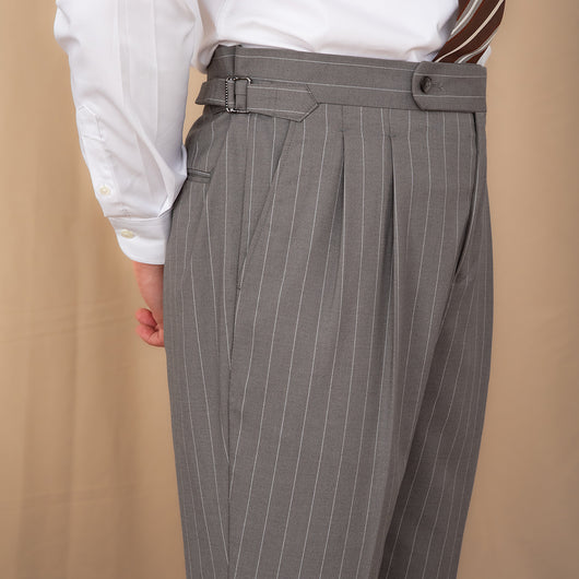 Pantalones de Vestir Ejecutivos a Rayas British con Cintura Alta y Corte Recto - Image 7