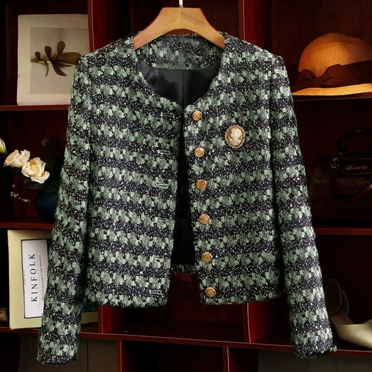 Chaqueta Suelta de Rayas Verdes para Mujer - Estilo Casual Moderno - Image 10