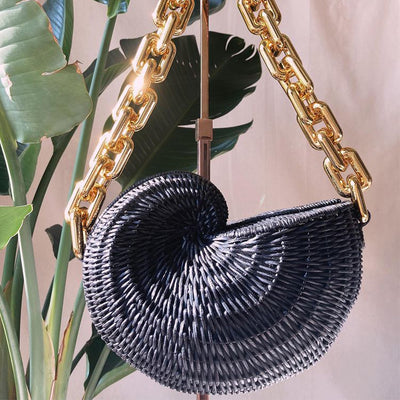 Bolso de Cadena Acrílico con Diseño de Concha Marina - Image 4