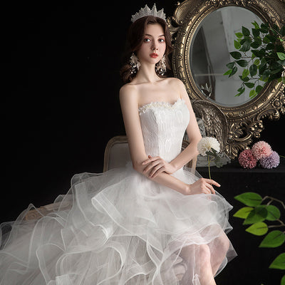 Vestido de Novia Corto Delantero y Trasero con Cola Pequeña - Image 13