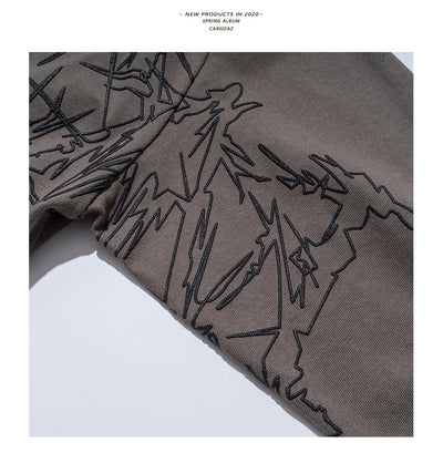 Playera Manga Larga con Letras Estampadas en Espuma - Image 18