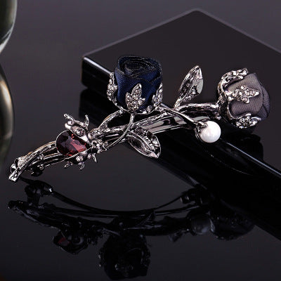 Pinza para Cabello con Diseño de Rosa y Estrás - Image 24