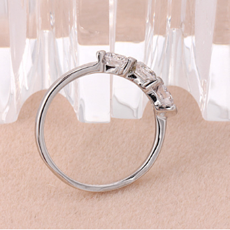 Anillo de Compromiso Chapado en Oro con Circonita Premium - Joyería Coreana de Calidad - Image 6