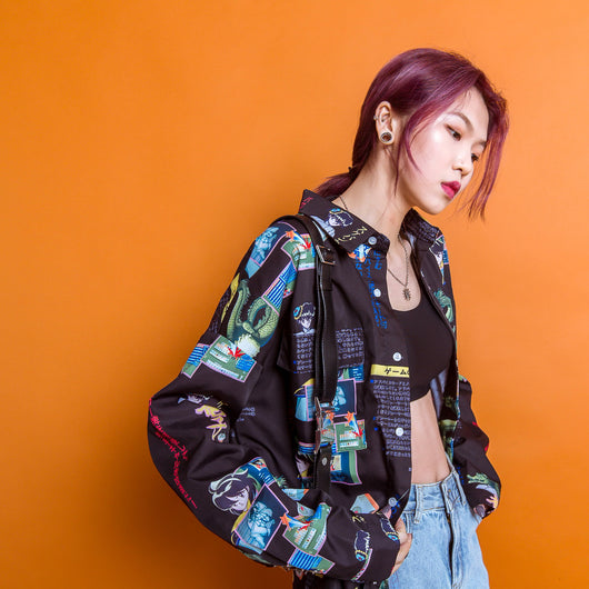 Remera Oversize Harajuku con Estampado Cómics y Graffiti - Image 4