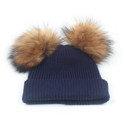 Gorro Tejido Cálido con Orejeras de Pompones para Niños - Otoño e Invierno - Image 11