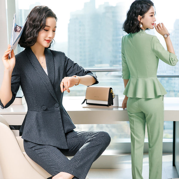 Uniforme Profesional para Mujer - Traje Ejecutivo Elegante