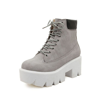 Botas Texturizadas para Mujer de Alta Calidad - Image 7