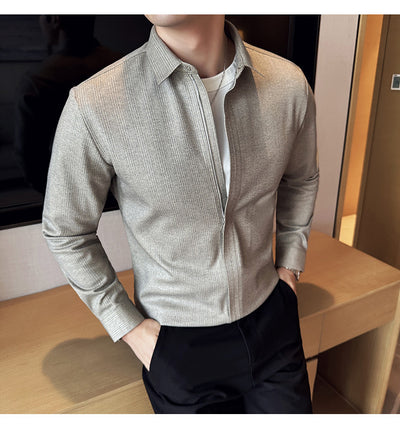 Camisa Manga Larga Ajustada con Diseño de Cierre y Rayas Elásticas - Image 30