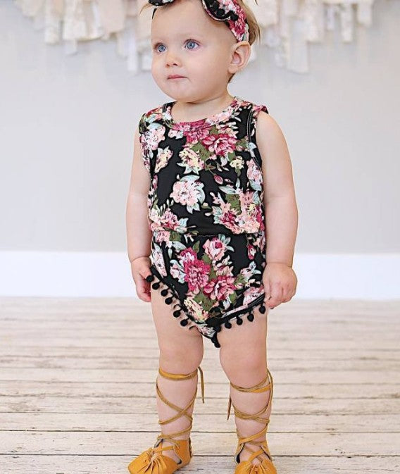 Conjunto Floral Oscuro para Bebé - Enterizo Estampado con Diadema