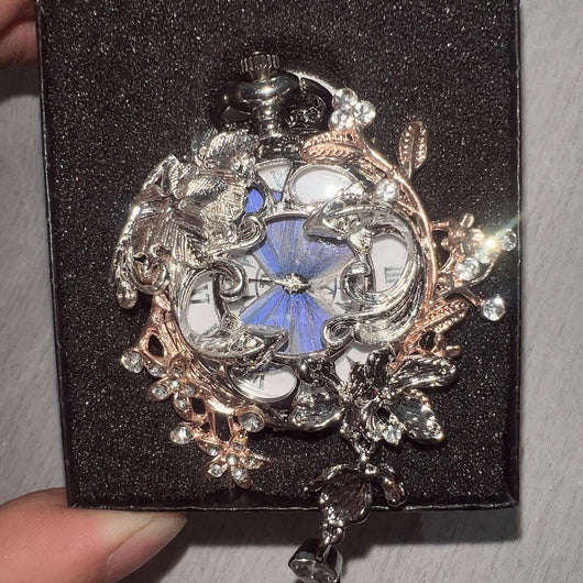 Reloj de Bolsillo Mariposa Personalizable - Diseño Chino con Plumas Deslumbrante - Image 9