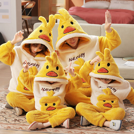 Pijama Grueso de Terciopelo Coral con Diseños Infantiles Adorables - Image 10