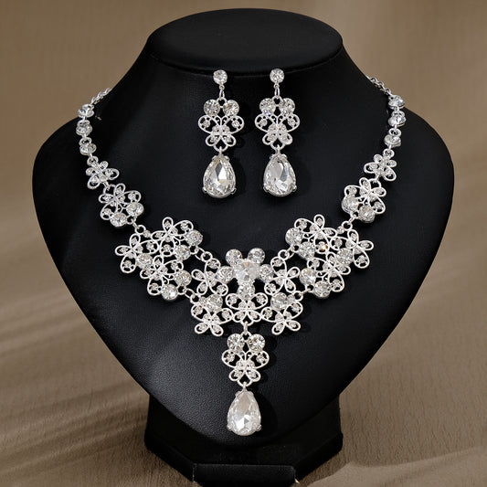 Conjunto de Aretes y Collar con Perlas y Cristales para Mujer - Image 2