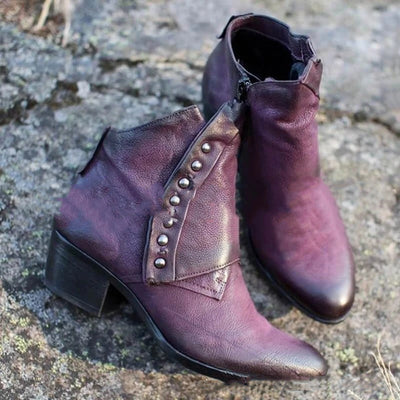 Botas Martin con Tacón Robusto y Tachuelas - Image 11