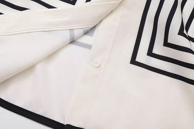 Blusa Rayada con Escote Redondo y Aberturas Laterales para Mujer - Image 8