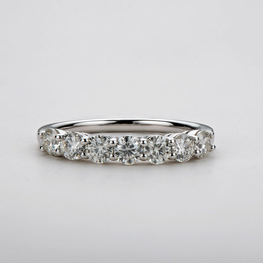 Anillo de Moissanita de 3mm Siete Estrellas - Diseño Minimalista y Elegante - Image 4