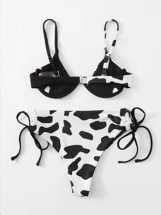 Traje de Baño Enterizo con Estampado Vaca y Soporte Underwire - Image 4
