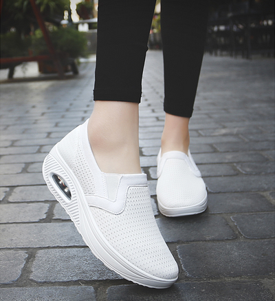 Zapatillas Deportivas Casuales para Mujer Flying Weaving con Suela Suave y Transpirable - Image 17
