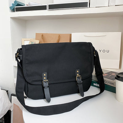 Bolsa de Mensajero Retro de Lona con Cierre Abatible y Detalles de Herrería - Image 9