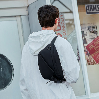 Bolsa Bandolera para Hombre de Gran Capacidad - Image 9