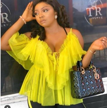 Blusa de Malla con Volantes y Hombros Descubiertos - Estilo Streetwear Sexy - Image 8
