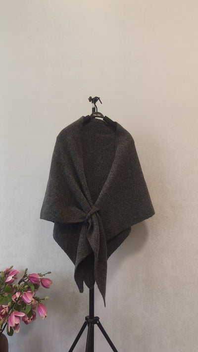 Chal Triangular de Lana Tejida - Bufanda Elegante y Abrigadora - Image 31