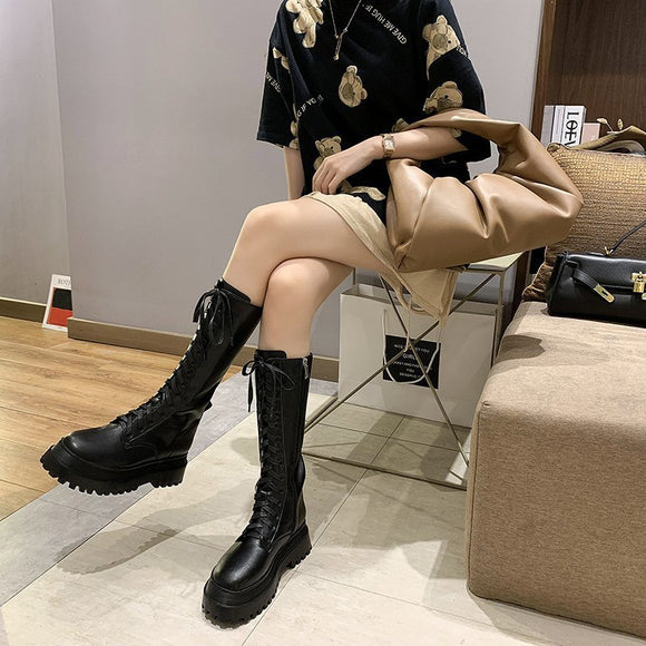 Botas Martin Altas con Cordones y Suela Gruesa