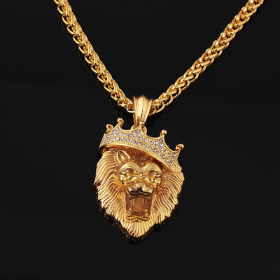 Collar Hip-Hop con Dije de León Luminoso y Corona Chapado en Oro - Image 3