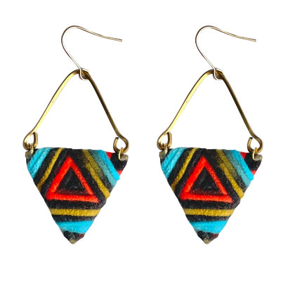 Aretes de Diseñador Contraste de Colores - Clips Auditivos Nicho Lujo - Image 10