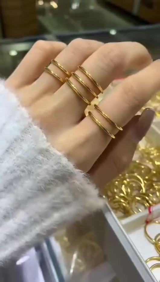 Anillo de Oro con Detalles en Oro de Color - Image 16
