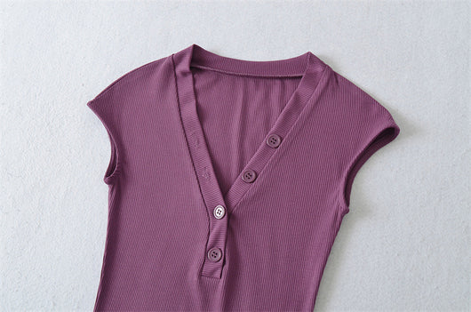 Playera Cuello V Ajustada de Manga Corta - Diseño Moderno y Favorecedor - Image 42