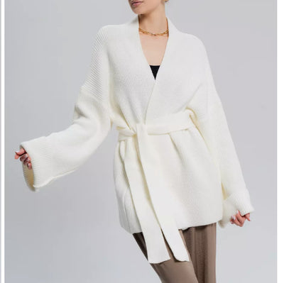 Cardigan Tejido de Cachemira con Cinturón Integrado - Image 17