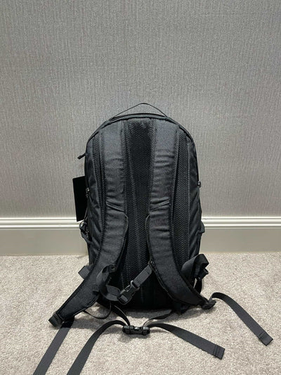 Mochila de Montaña y Senderismo Portátil para Viajes y Commute - Image 13