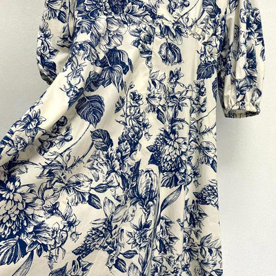 Vestido Azul y Blanco con Estampado Porcelana Chino - Cuello V Manga Media - Image 9