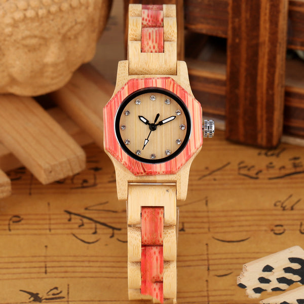 Reloj de Madera para Mujer con Bisel Octagonal y Diamantes