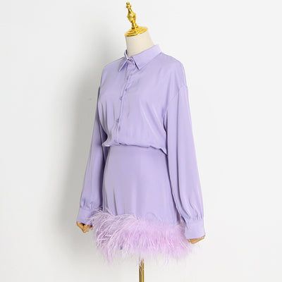 Vestido Camisero Satinado con Plumas - Manga Larga Color Sólido - Image 3