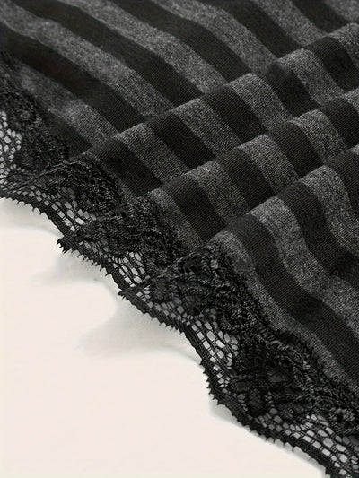 Blusa Elegante de Rayas con Cuello de Encaje Contrastante - Image 8