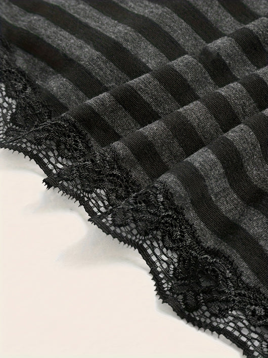 Blusa Elegante de Rayas con Cuello de Encaje Contrastante - Image 8