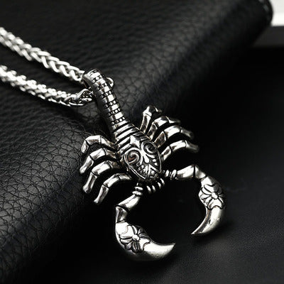 Collar de Titanio para Hombre | Estilo Moderno y Elegante