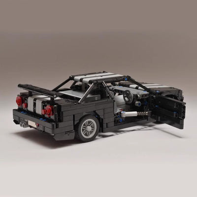 Auto Deportivo R34 Armable con Control Remoto - Image 3