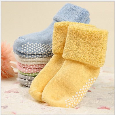 Calcetines Antideslizantes para Niños - Image 3